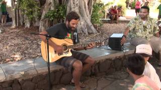 Jack Johnson Sings to Children &quot;The Sharing Song&quot;