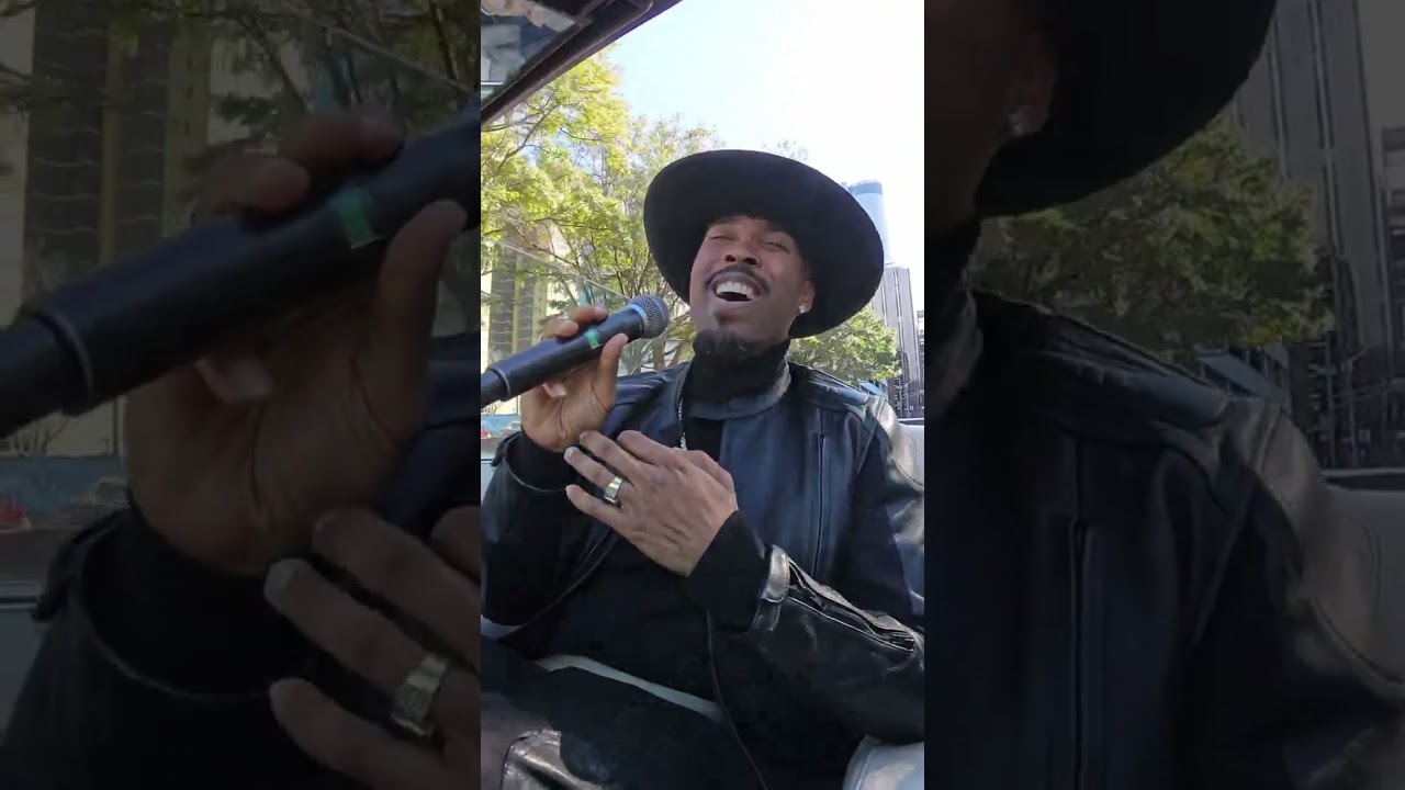 Montell Jordan Brings Back the 90s Classic “This Is How We Do It” #live #music #performance