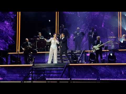 Vivir lo nuestro * David Bisbal & Rosa López #20aniversariodb ALMERÍA