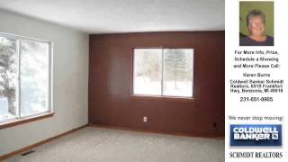 preview picture of video '10938 Riverside Drive, Honor, MI Presented by Karen Burns.'