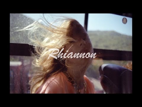 Fleetwood Mac - Rhiannon (Lyrics)