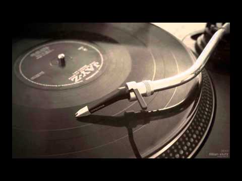 CaCeasu ft. Joster- Vinyl