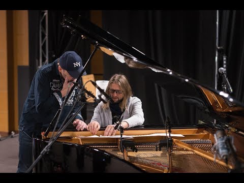 Adam Palma and Leszek Możdżer (Africa, Waltz Op. 69 No. 2 in Bm, Cafe 1930)