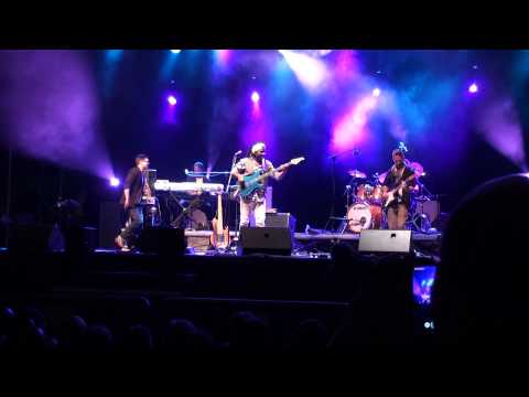 Richard Bona "Teen Town"