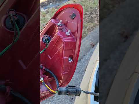 2017 KIA SORENTO brake light bulbs replacement