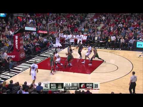 Damian Lillard Highlights Bucks vs. Blazers 12.17.2014 - 29 Points, 7 Assists