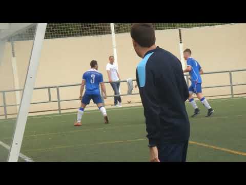 Gol de Nadales para el Valdefierro. C.D.Valdefierro 3-3 C.D.Binéfar