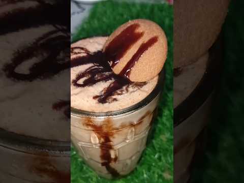 Cadbury Chocobakes Chocochips Cookies Milkshake..#milkshake #cadbury#chocolate #youtubeshorts#shorts
