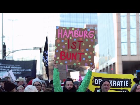 Tens of thousands protest against far-right in Hamburg | AFP