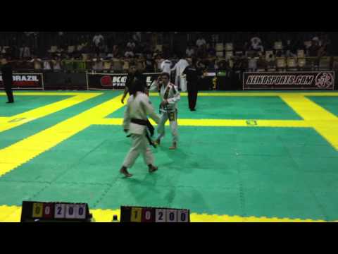 Christie Sullivan (Ralph Gracie) - Rio Open 2012 - Purple Feather - Quarter finals