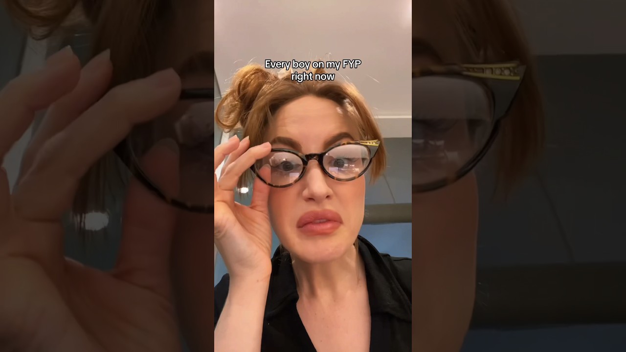 The boys are stealing out thirst traps 😭💀