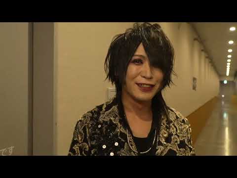 An Cafe Kanon speaking English