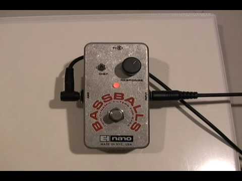 Bassballs - Demo by Dave Weiner - Twin Dynamic Envelope Filter - Electro Harmonix