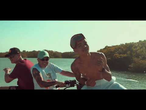 MCs Pett e Bobii - Vai Menina (DJ Henrique de Ferraz e DJ Piu) Video Clipe