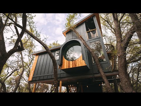 image-Where can I find tree house resorts in Texas?