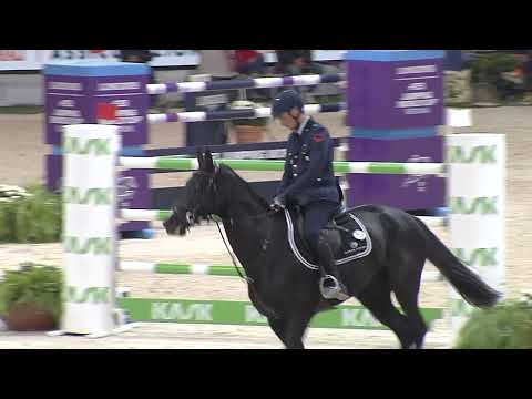 Clear Jump Off for Lorenzo de Luca / CSI5*-W Jumping Verona