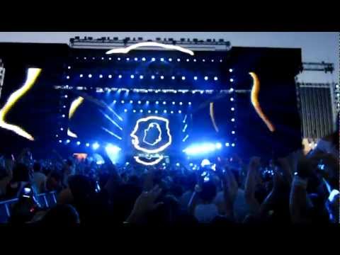 Sebastian Ingrosso Live @ [EDCNYC2012] - Steve Aoki feat. Wynter Gordon -- Ladi Dadi