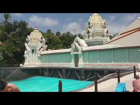 Wave at Siam Park Tenerife Wellenbad Teneriffa
