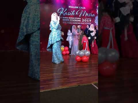 A thousand years- makaton performance