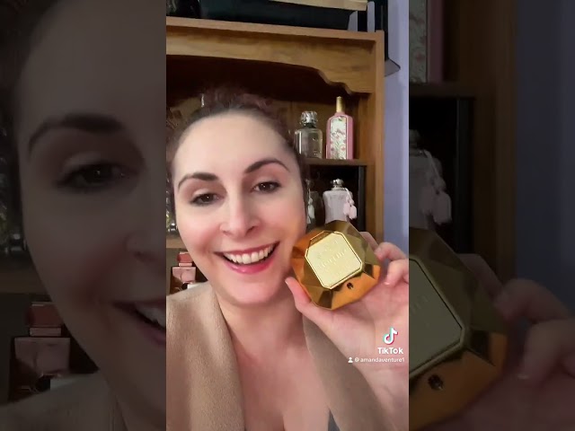 Vídeo relacionado con paco rabanne Lady Million Set Travel 10 ml EDP + botella cosmética reutilizable + tarro cosmético reutilizable + bolsa de cosméticos