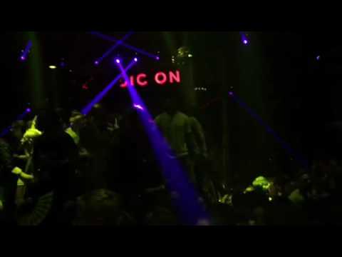 Marco Carola plays Off Key - Don't Want It (Lucas Ferreyra Remix) live at Music On Closing 2016