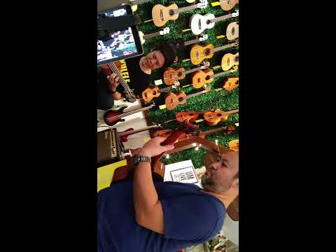 download lagu mp3 mp4 Ukulele Jamming Singapore, download lagu Ukulele Jamming Singapore gratis, unduh video klip Download Ukulele Jamming Singapore Mp3 dan Mp4 Viral Gratis