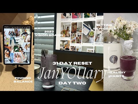 JanYOUary | Creating my dream life in 2023 : Vision boarding, finding balance, + healthy habits