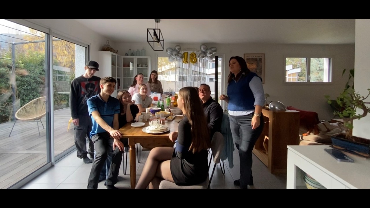 Miniature de la vidéo FINALEMENT C'ETAIT MIEUX MES 17 ANS du film Finalement c'était mieux mes 17 ans !
