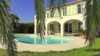 preview picture of video 'Cagnes-Sur-Mer  VENTE Villa 4 pièces - Vue Mer et Montagne - 102 m²'