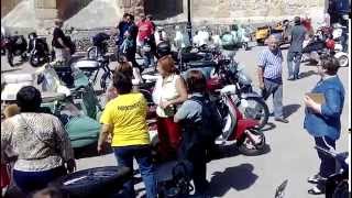 preview picture of video 'Motoabuelas 2014  Descanso ruta Vadocondes  3'