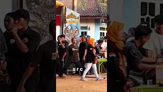 Download lagu kaki men malah ndadi kepriwek ki yaaa #jaranan #ndadi mp3 Download lagu kaki men malah ndadi kepriwek ki yaaa #jaranan #ndadi mp3