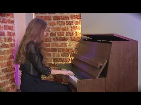 Agata Kornacka  - fragment z "Pianisty" Wojciecha Kilara