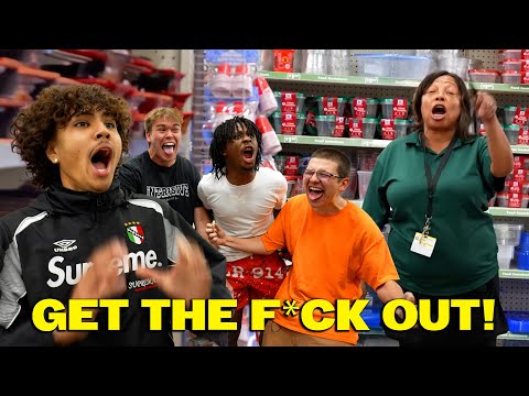 Screaming in Stores Prank!
