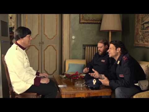 OGNI MALEDETTO NATALE - Scena del film "Cugino"