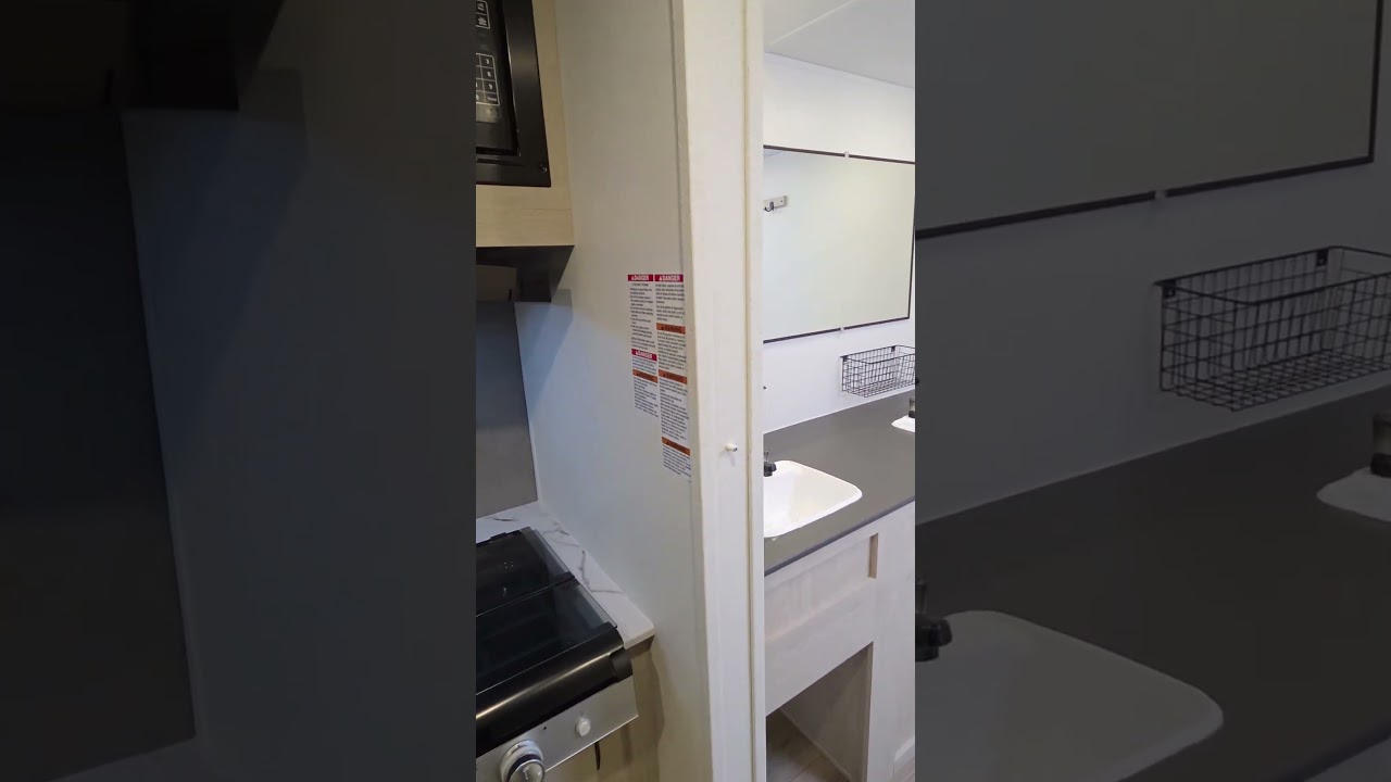 2026 Shasta Shasta I-5 Edition 526RBS TRAVEL TRAILER
