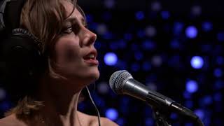 Wolf Alice - Don&#39;t Delete The Kisses (Live on KEXP)