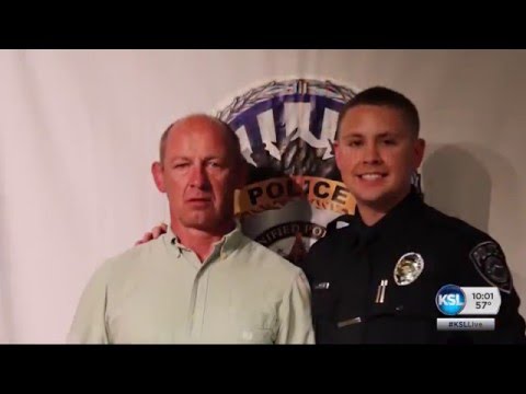 Hero police officer gets help bringing father home