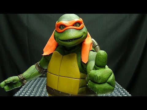 NECA Teenage Mutant Ninja Turtles 1/4 Scale MICHELANGELO: EmGo's Ninja Turtles Reviews N' Stuff