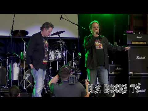 Kissmas Masquerade 2020 Part 1