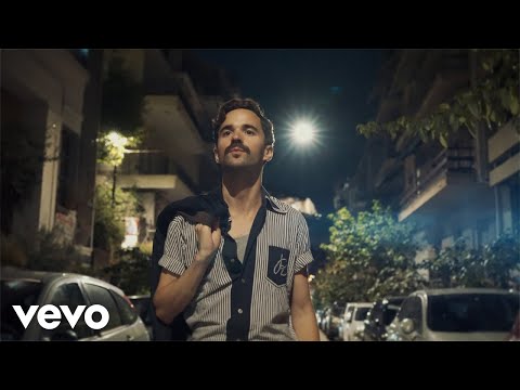 Gizmo Varillas - Under the Weight (Official Video)