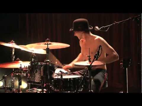 Dresden Dolls - Mercy Seat (Nick Cave) (Live in Sydney) | Moshcam