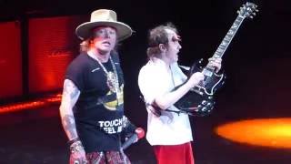 "Highway to Hell" AC/DC (w/Axl Rose)@Madison Square Garden New York 9/14/16