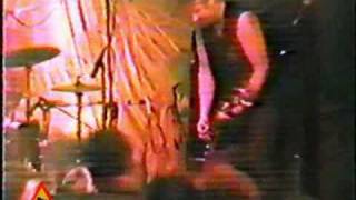 Hüsker Dü  " 8 Miles High " Live 1983