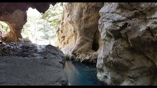 preview picture of video 'Sacco (Salerno):Alla scoperta della sorgente del fiume Sammaro - Parco Nazionale del Cilento'
