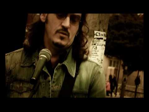 Besnik Nurkollari - Deshiroj