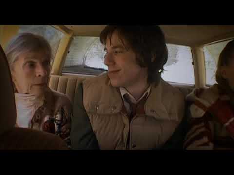 Patricia Clarkson in Pieces of April (2003) | 4