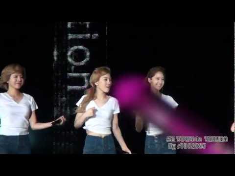 [FANCAM]120609 SMTown Taiwan Girls'Generation (TaeYeon)SNSD-way to go