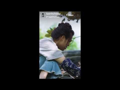 silly girls with ladder