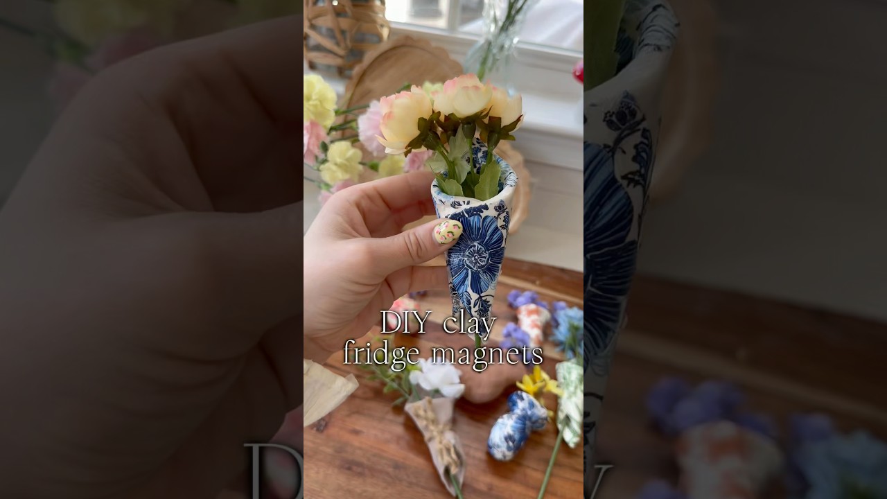 easy DIY mini clay vase fridge magnets for flowers 🌸✨ #airdryclay #diycrafts #clayart