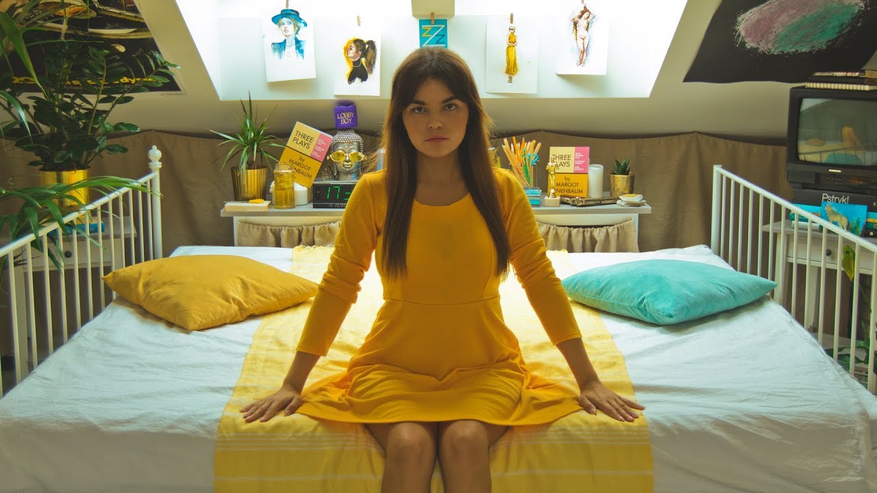 LIVING WITH SOCIAL ANXIETY